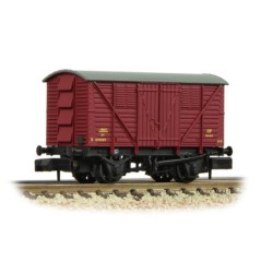 373-740A - BR 10T Meat Van...