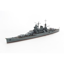 31359 - 1/700 LIGHT CRUISER...