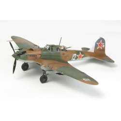 60781 - 1/72 ILYUSHIN IL-2...