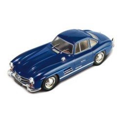 3645 - Mercedes 300 SL...