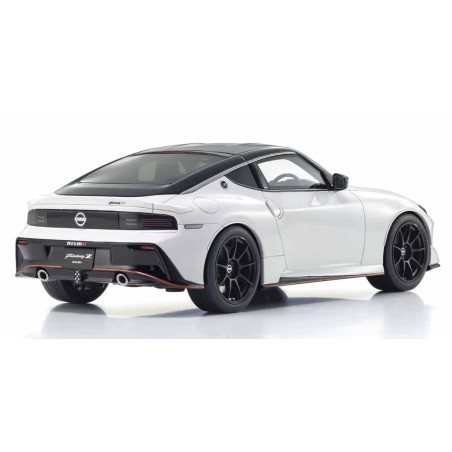 KSR18062W - Kyosho 1:18 Resin Samurai Collection Nissan Fairlady Z 2024 White