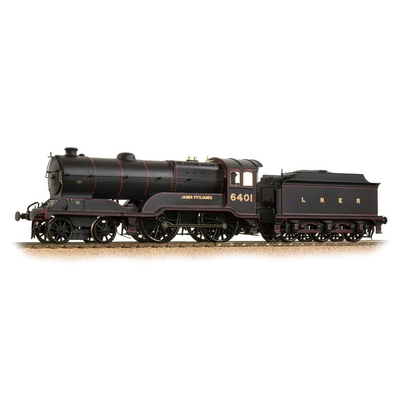 31-137A - Class D11/2 4-4-0 6401 'James Fitzjames' LNER Black