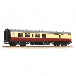 34-461 - Thompson 3rd Class Brake Corridor BR Crimson & Cream