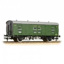 39-525A - Southern PLV Passenger Luggage Van Southern Railway Green