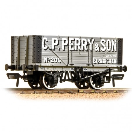 37-117 - 7 Plank Fixed End Wagon C. P. Perry