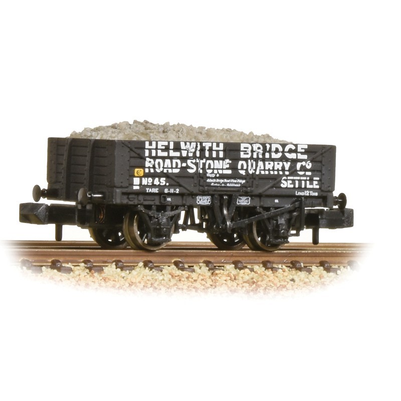 377-032 - 5 Plank Wagon 'Helwith Bridge Road Stone Quarry' with Load