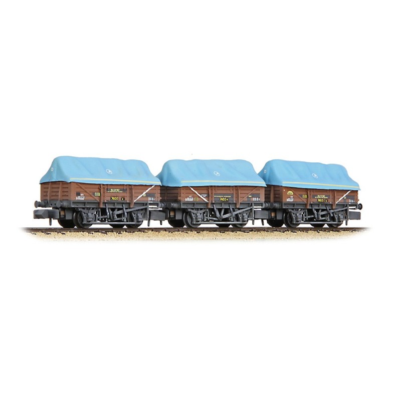 377-491 - 5 Plank China Clay 3-Wagon Pack BR Bauxite (TOPS) with Tent Canopy WEATHERED