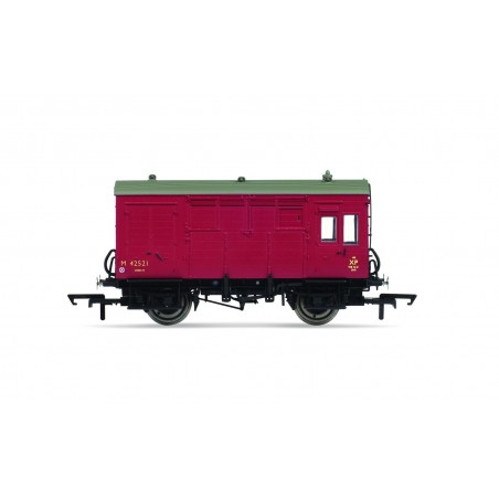 R6800 - Horse Box, British Railways M42521 - Era 3